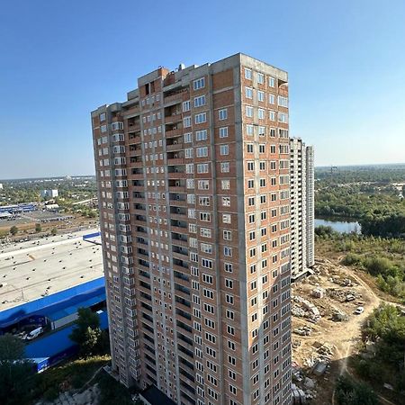 Є Генератор 1Кім Осокорки Вул Бориса Гмирі 20 Жк Патріотика Kiev Eksteriør billede